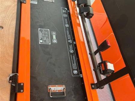 Pin Lithium Greentech S76238: Giải Pháp Năng Lượng Bền Bỉ Cho Xe Điện Chở Khách Khu Du Lịch