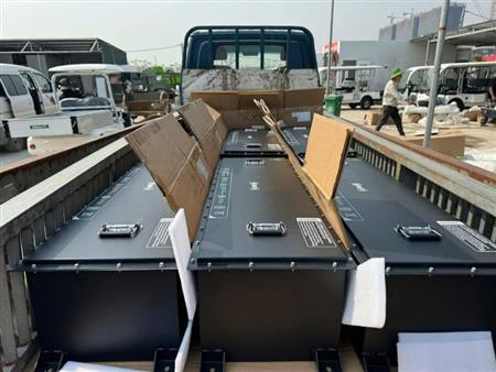 Pin Lithium S76304 chất lượng cao chuyên dùng cho xe điện chở khách.