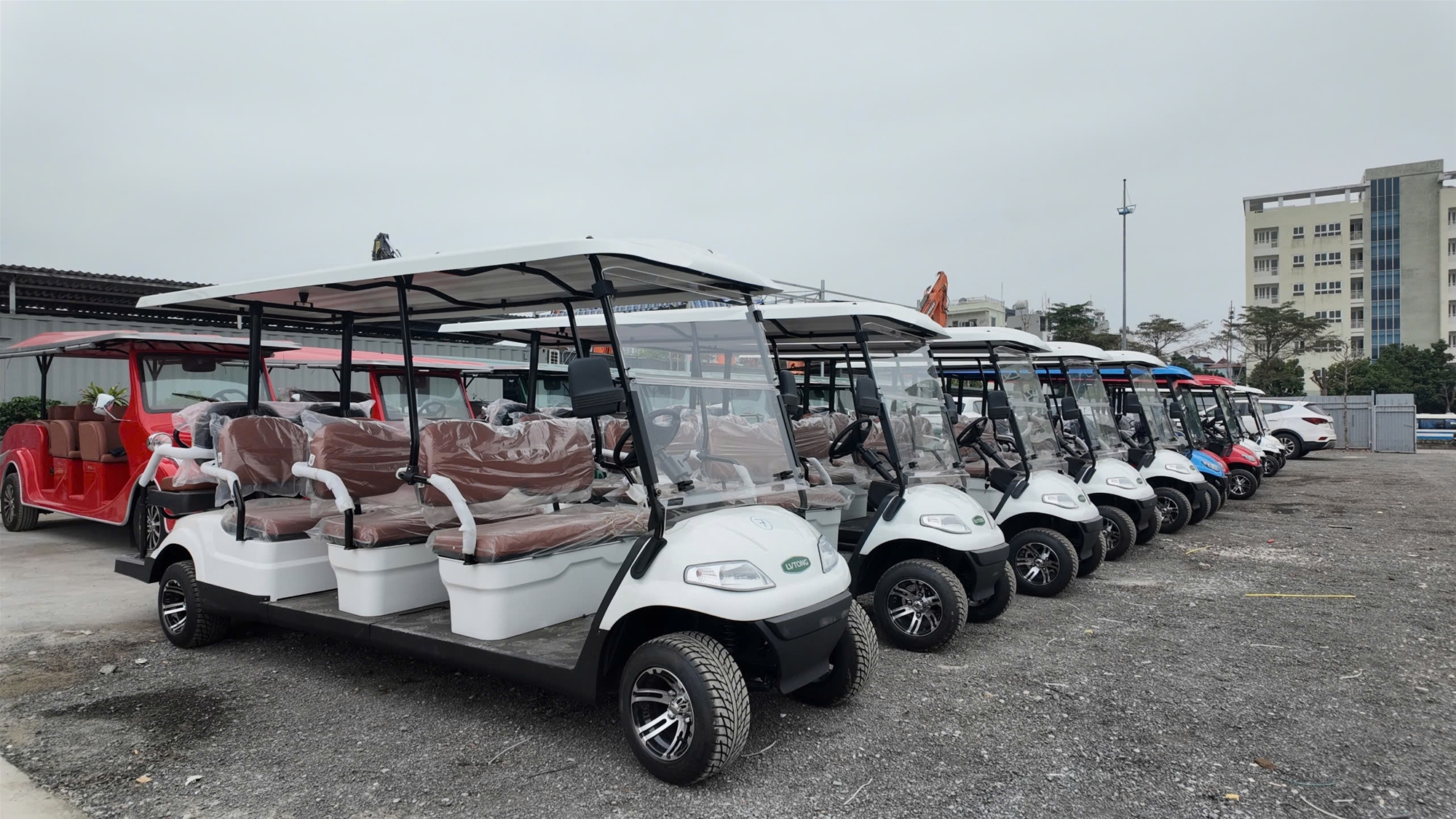 Xe điện kiểu Golf