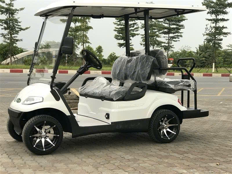 Xe Golf A627.2+2